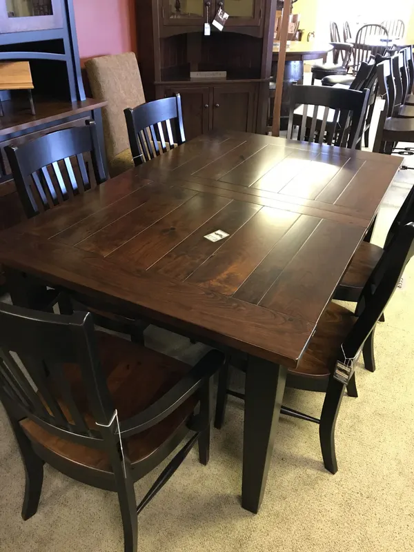 Frontier Dining Collection