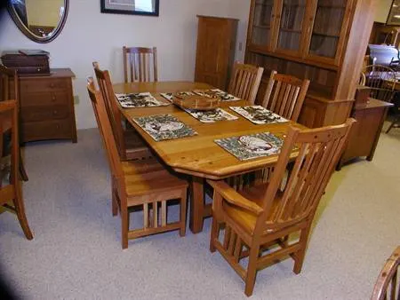 Diamond Mission Dining Table Set