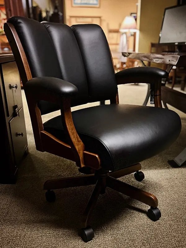 Edelweiss Desk Chair with Arms