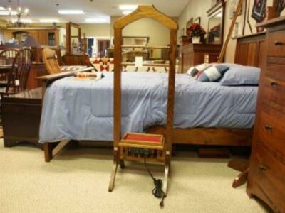Men's Valet with electric outlet