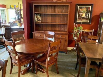 Carson Single Pedestal Dining Collection