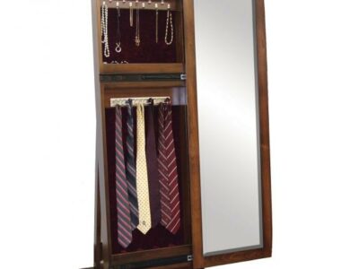 1037-125 Antique Shaker Jewelry/Tie Leaner