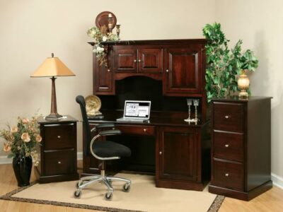 TR-57-DH Desk with Hutch
