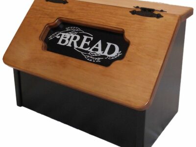 Bread box with hinged lid #1049