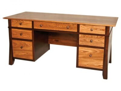C-700D Craftsman Executive Desk