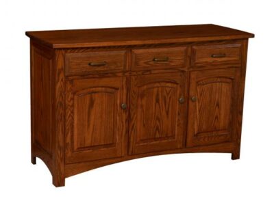 Eaton Ridge Dining Collection G26-33 3 Door Buffet