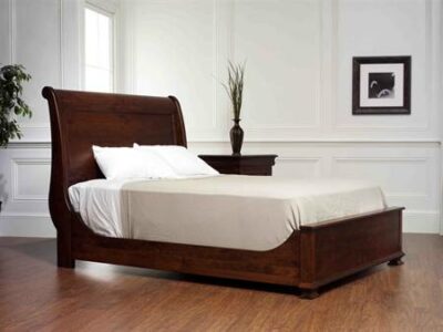 Renaissance Sleigh Bed