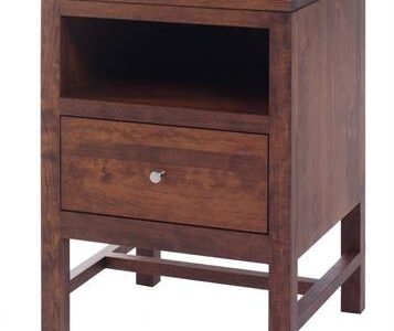 Lynnwood Bedroom Furniture Set Nightstand