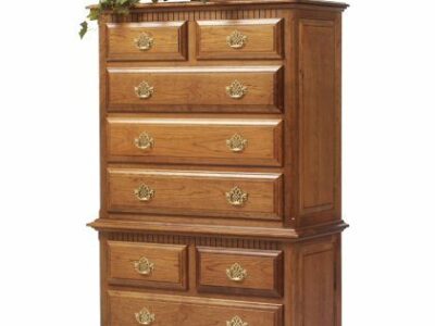 Victoria's Tradition Bedroom Set Chest on Chest