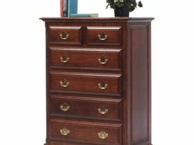 Victoria's Tradition Bedroom Set Chest of Drawers
