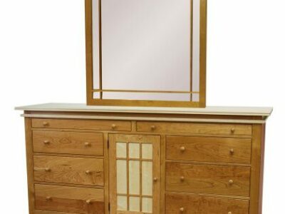 Maple Creek Bedroom Set Triple Dresser