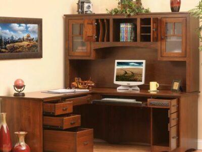 650 Prairie Mission Corner Desk with 641 Hutch