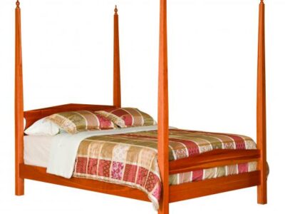 Pencil Post Bed with Finials