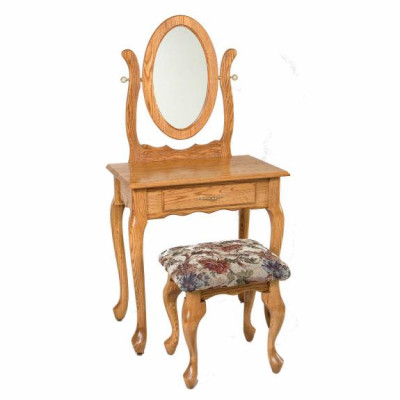 #810 29 1/2" Queen Anne Dressing Table / Vanities