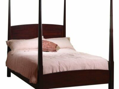 Classic Shaker Bedroom Suite Pencil Post Bed
