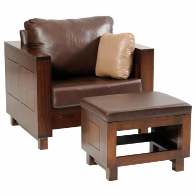 8002 Urban Chair with Ottoman