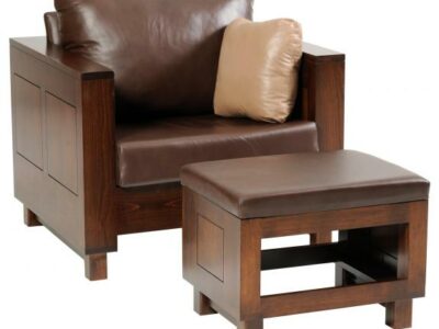 8002 Urban Chair with Ottoman