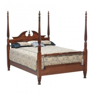 Victoria's Tradition Bedroom Set Pilaster Bed