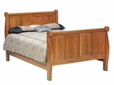 Victoria's Tradition Bedroom Set Sleigh Bed