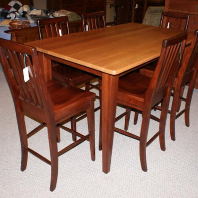 Denise Counter Table
