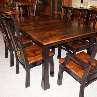 Madison Leg Extension Table