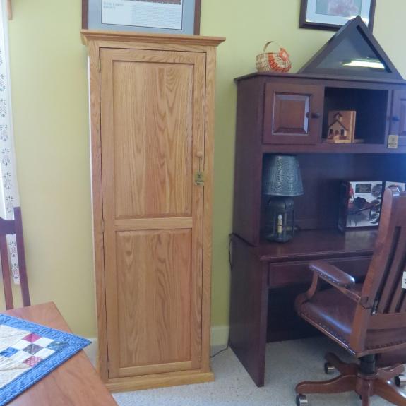 Single Door Pantry For Sale In Dayton Cincinnati Clear Creek