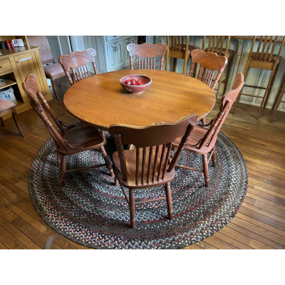 60" round dining set, used but great!